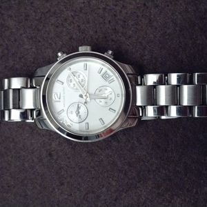 Michael Kors Small-Size Silver Watch